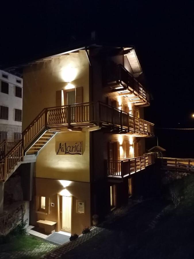 Ai Larici Hotel Perarolo di Cadore Ngoại thất bức ảnh