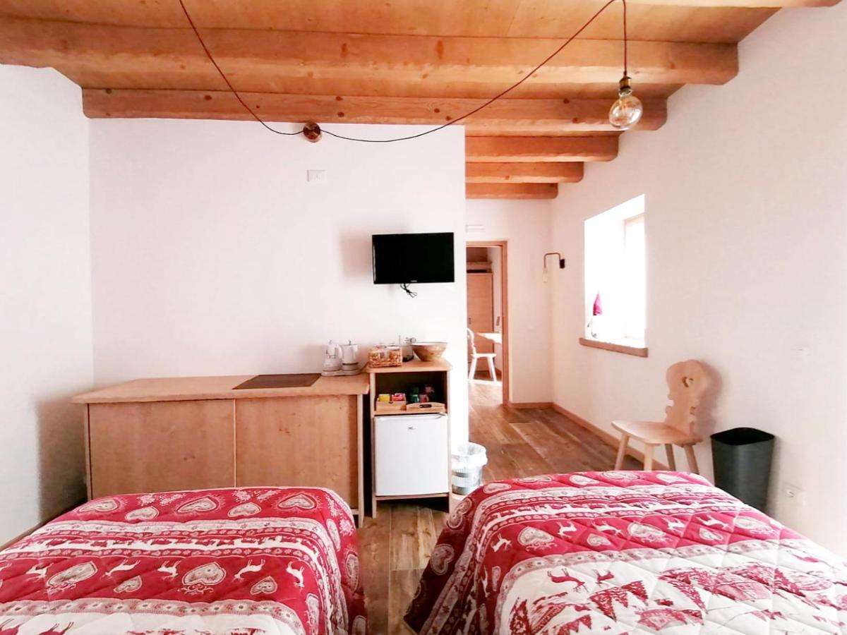 Ai Larici Hotel Perarolo di Cadore Ngoại thất bức ảnh