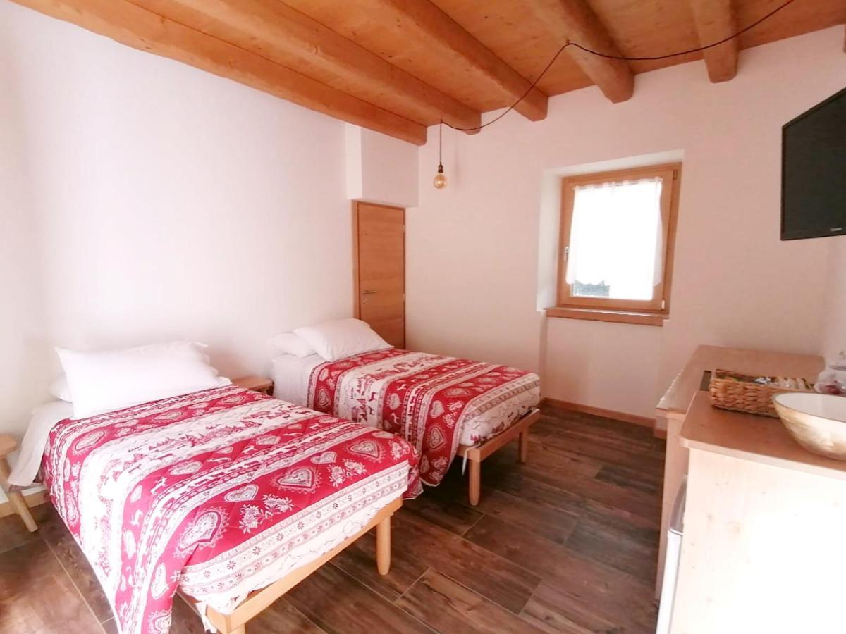 Ai Larici Hotel Perarolo di Cadore Ngoại thất bức ảnh