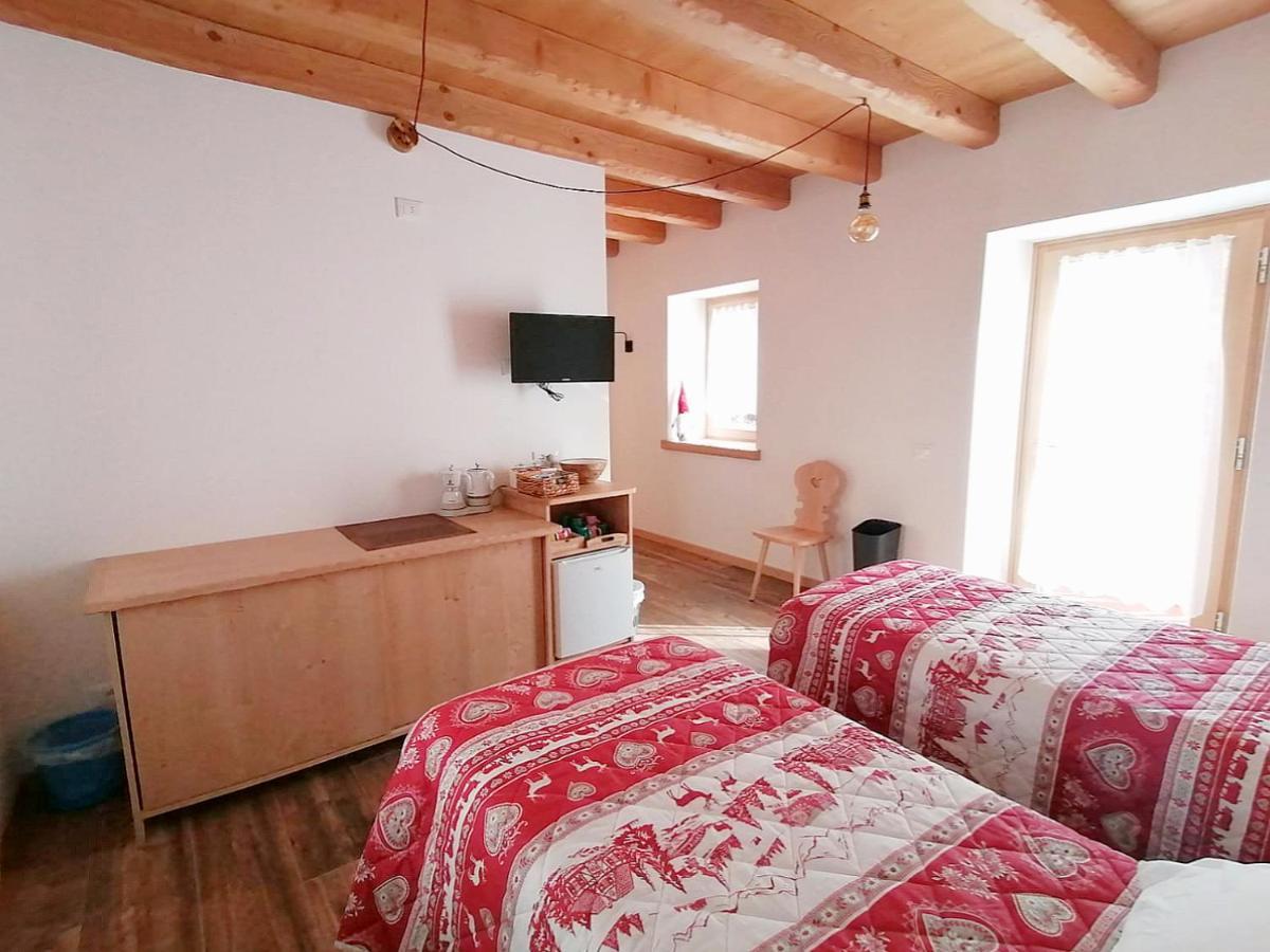 Ai Larici Hotel Perarolo di Cadore Ngoại thất bức ảnh